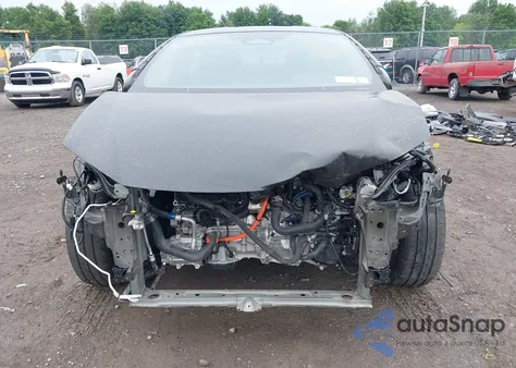 2024 Toyota Prius Xle Awd-E z USA, uszkodzony, nr VIN JTDADABU8R3022130